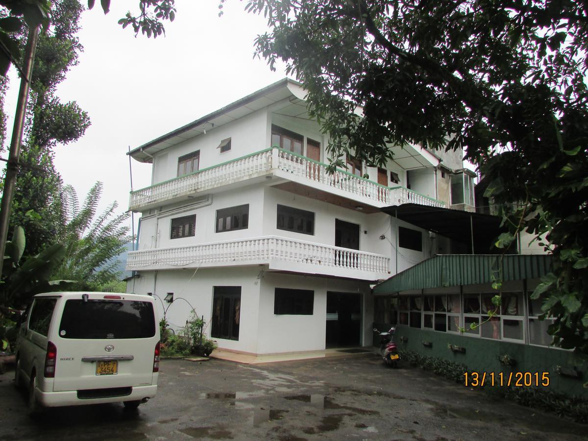 Weligama Holiday Inn Badulla Exterior photo